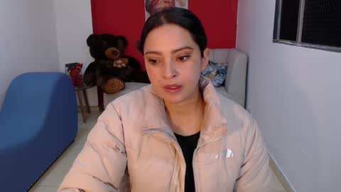 Snapshot of sweet_ahinara chatting on October 20, 7:19 pm sweet_ahinara online show from October 20, 7:19 pm