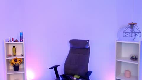 Alexa online show from November 30, 4:08 am