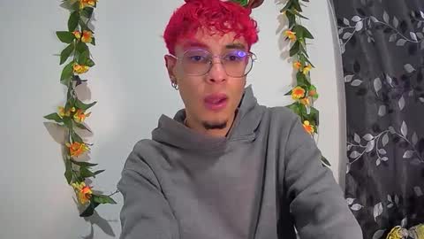 sweet_boy2224 online show from November 29, 5:09 pm