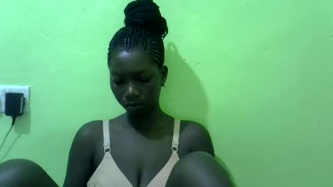 sweet_cherie1 online show from February 3, 4:10 am
