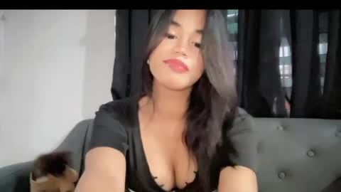 sweet_ciarra online show from July 22, 10:34 pm