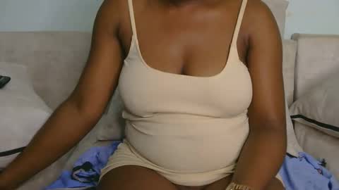 dellah online show from February 25, 5:44 am