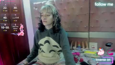  emmili  online show from February 17, 12:04 pm