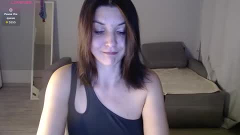 sweet_foxxy online show from March 22, 10:14 pm
