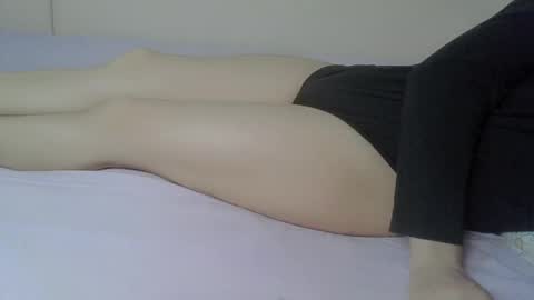 sweet gurl00 online show from May 23, 10:50 pm