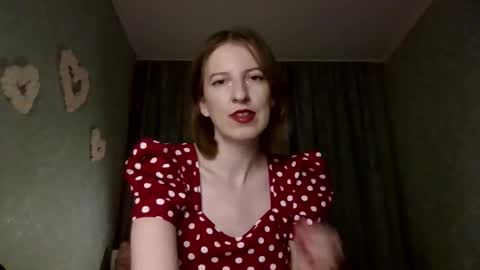 Snapshot of sweet_lilbunny chatting on October 22, 3:35 pm sweet_lilbunny online show from October 22, 3:35 pm