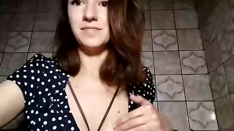 Anna online show from March 14, 6:23 pm