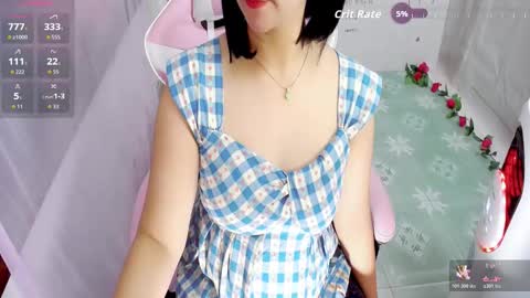 Lily online show from November 17, 12:35 am