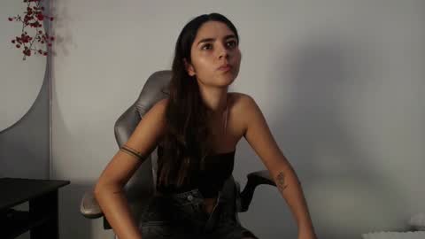 Amy online show from October 2, 7:01 pm