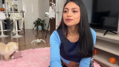 free            private online show from October 26, 7:02 pm