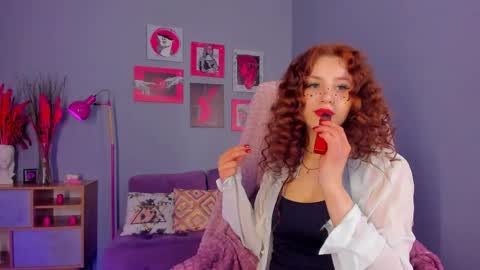 sweet_lottie online show from April 10, 9:19 pm