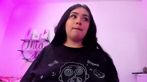 Mia Johns online show from January 10, 3:56 am