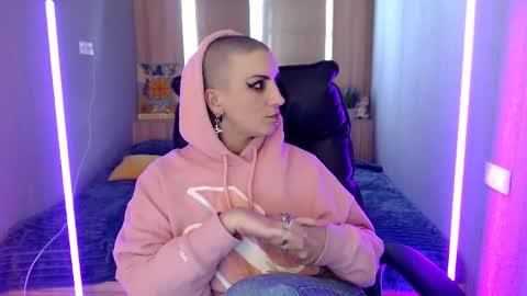 sweet_n_strong online show from April 13, 7:56 am