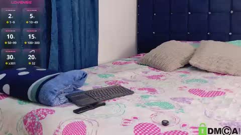 sweet_poisonx online show from August 6, 4:38 pm