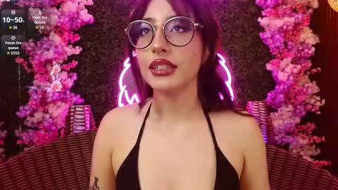 Roxanee online show from March 21, 8:57 pm