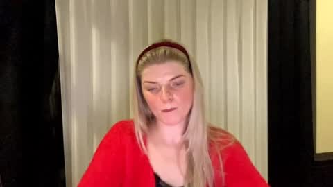 Mira online show from April 9, 10:04 pm