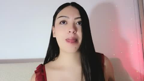 sweet_sophie_7 online show from July 6, 1:35 am