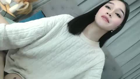 sweet_tatiana28 online show from April 6, 3:46 pm