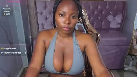 sweet_venus_b online show from July 8, 8:45 pm