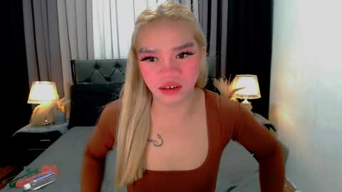 bea takashi  online show from April 4, 3:41 pm