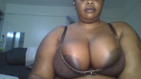 sweetbaby46 online show from April 28, 2:27 am