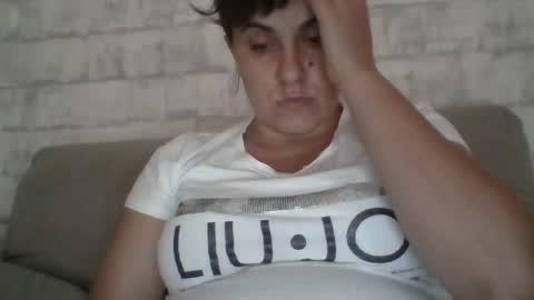 sweetbesty5322 online show from August 4, 12:45 pm