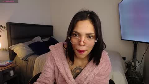 sweetbitter_ online show from January 16, 9:24 pm