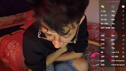 Snapshot of sweetc4meron chatting on October 17, 10:25 pm Cameron Alejandro online show from October 17, 10:25 pm