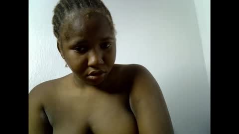 sweetcoochiex online show from March 22, 12:20 pm