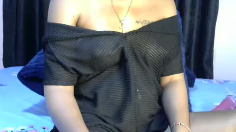 sweetDee online show from November 1, 10:36 am