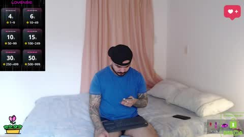         online show from June 9, 3:23 pm