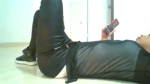 Snapshot of sweetdoll6 chatting on October 2, 11:14 pm Sweet Doll online show from October 2, 11:14 pm