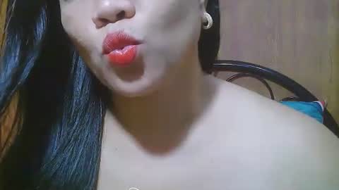 sweeteyes69xx online show from April 21, 6:53 am