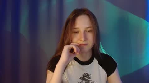 Annie online show from January 13, 8:15 pm