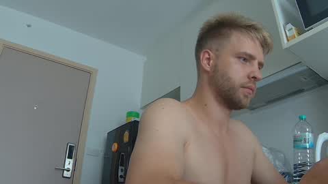 Sweetie Natasha online show from April 4, 6:31 am