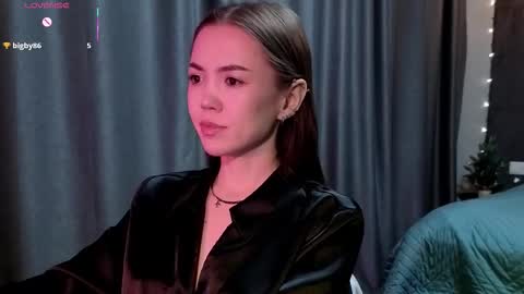 sweetieee_kira online show from February 2, 1:03 am