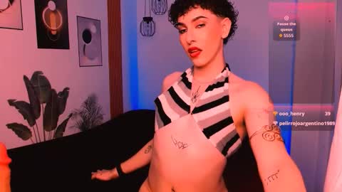 SWEETJAMES  online show from November 12, 8:11 pm