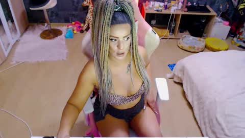 jessica online show from September 23, 10:38 pm