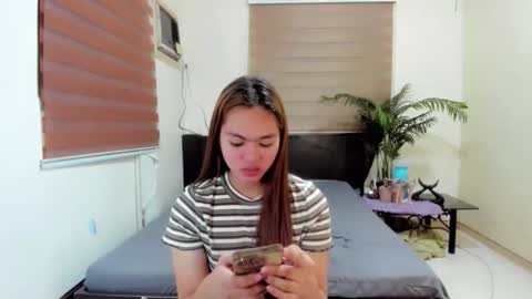 SWEET KEYA online show from February 21, 12:08 pm