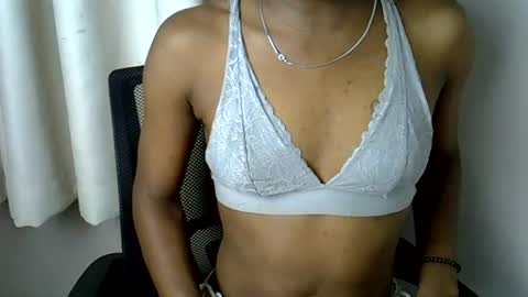 sweetkerry2 online show from July 11, 1:10 am