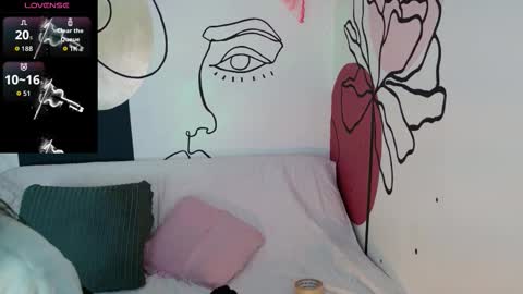 Snapshot of sweetletty_ chatting on October 23, 5:14 pm Letty la traga semen lol online show from October 23, 5:14 pm
