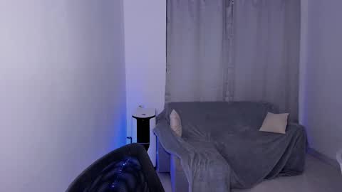 Lian online show from March 9, 4:27 am