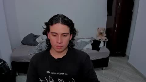 Lian online show from February 21, 6:33 pm