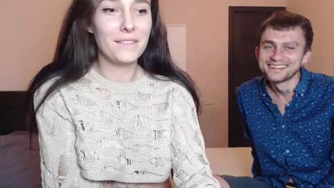 Mia online show from March 21, 6:01 pm