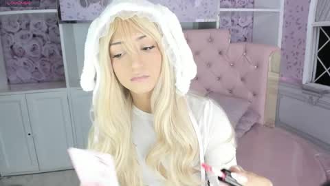 siren online show from May 24, 5:25 am