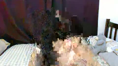 Snapshot of sweetpetitedates chatting on February 8, 2:49 pm Agathababes online show from February 8, 2:49 pm