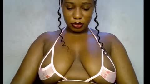 LILY BRANDY online show from March 16, 6:39 am