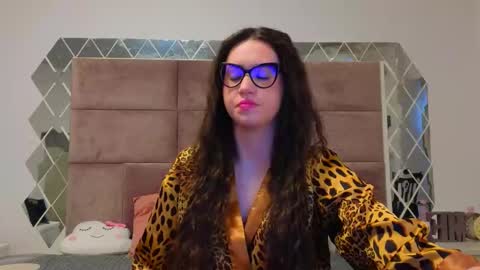 SweetScribe online show from February 12, 6:40 am