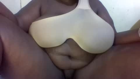 sweetsensation online show from March 24, 10:32 am