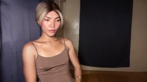 Alexis online show from July 6, 5:59 am